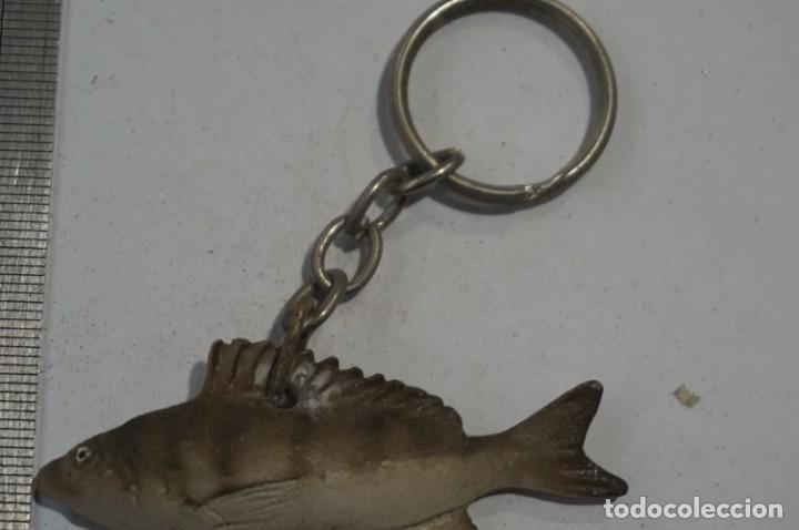 Coleccionismo de llaveros: C24/ LLAVERO - PECES - CARPA - Foto 2