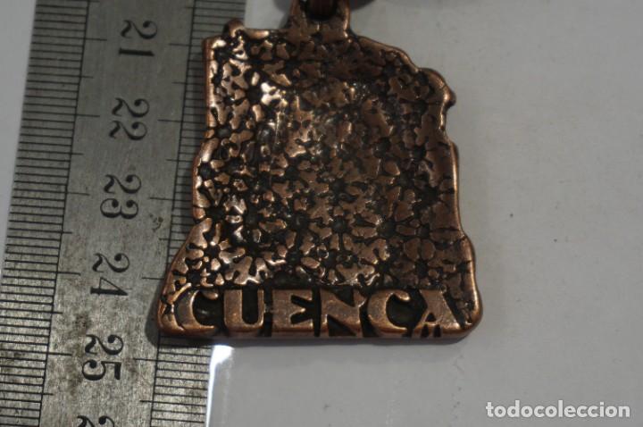 Coleccionismo de llaveros: C26/ LLAVERO - CUENCA - Foto 3