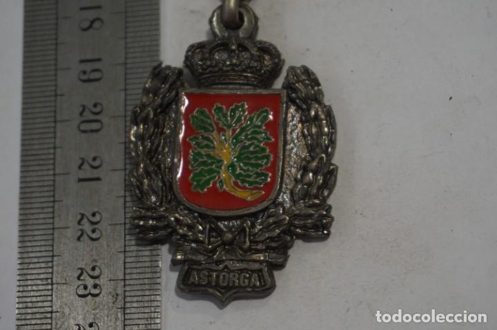 Coleccionismo de llaveros: C26/ LLAVERO - ESCUDOS - ASTORGA - Foto 1