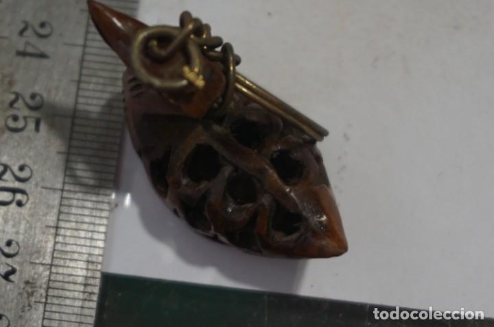 Coleccionismo de llaveros: C27/ LLAVERO - PATO EN MADERA - Foto 4