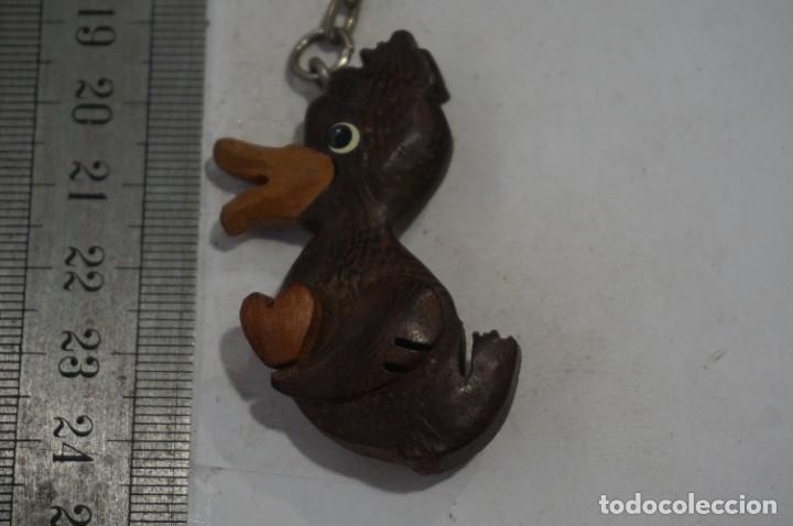 Coleccionismo de llaveros: C27/ LLAVERO - PATITO - EN MADERA - Foto 1