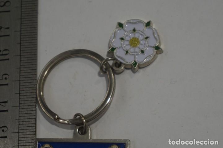 Coleccionismo de llaveros: C28/ LLAVERO - YORKSHIRE - Foto 2