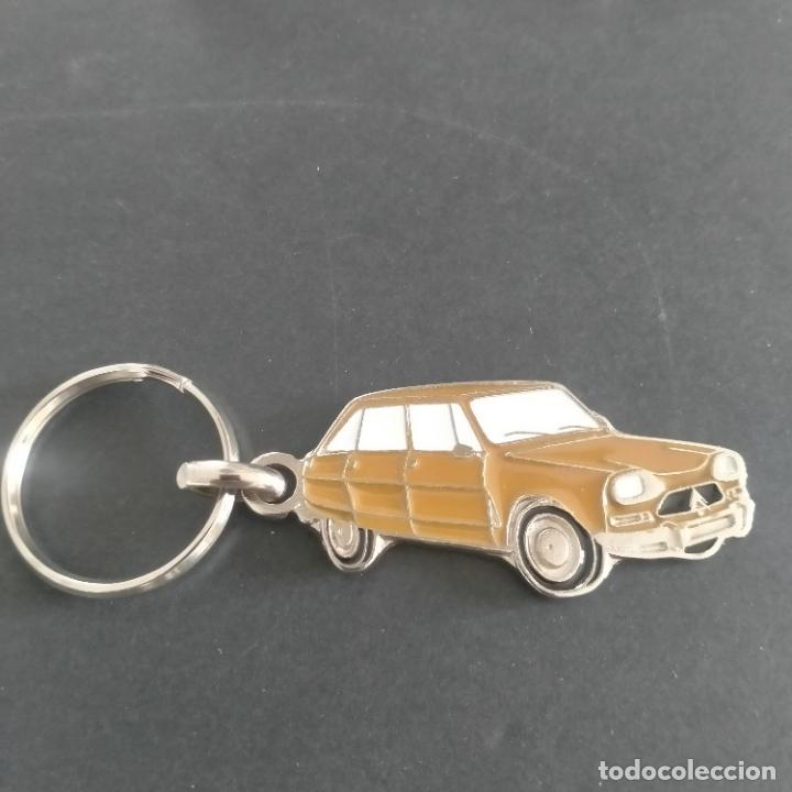 Coleccionismo de llaveros: llavero citroen ami 8