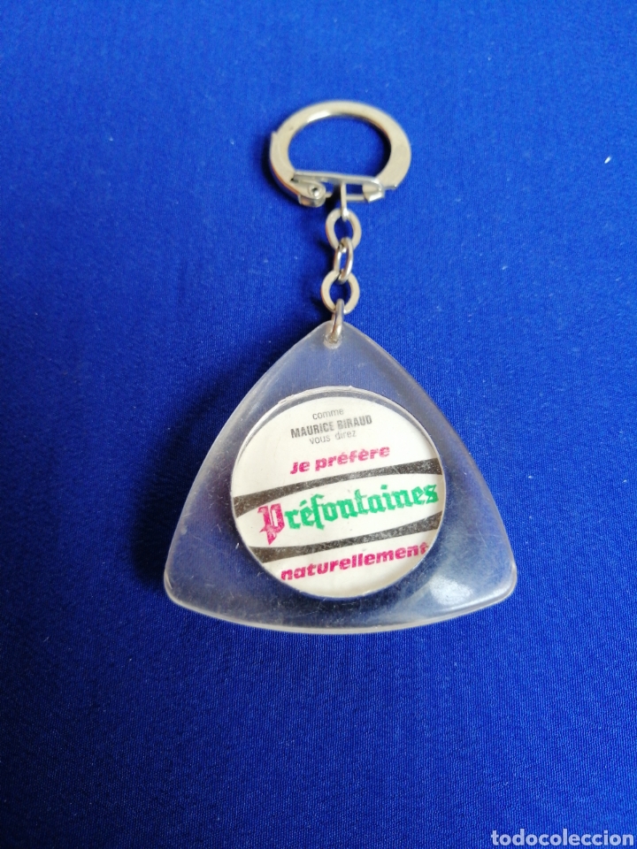 Collection of Keychains: PREFONTAINES LLAVERO PUBLICIDAD FRANCE