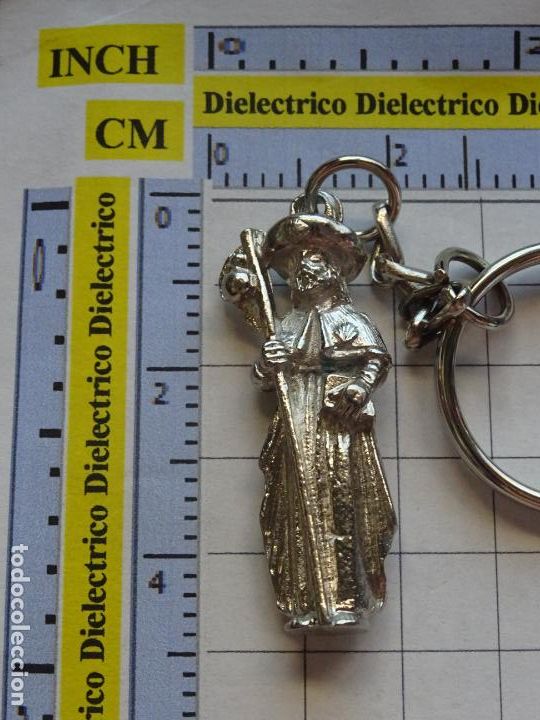 Coleccionismo de llaveros: LLAVERO RELIGIOSO SEMANA SANTA. PEREGRINO SANTIAGO APOSTOL. FIGURITA METAL