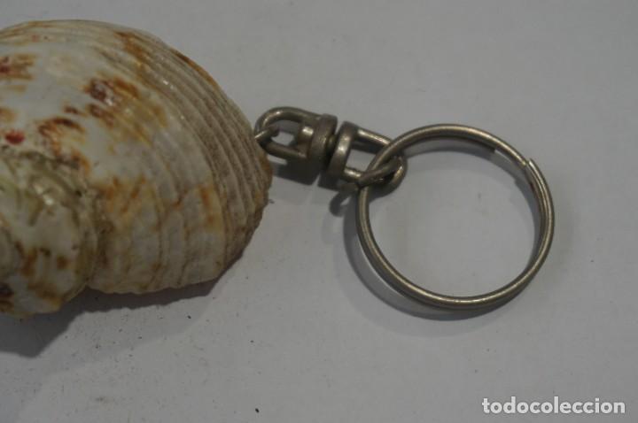 Coleccionismo de llaveros: C29/ LLAVERO - CONCHA MARINA - Foto 2