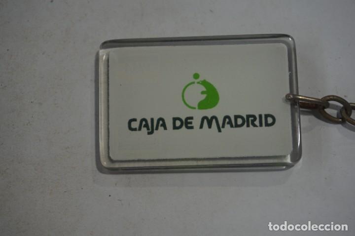 Coleccionismo de llaveros: C30/ LLAVERO - CAJA MADRID - Foto 2