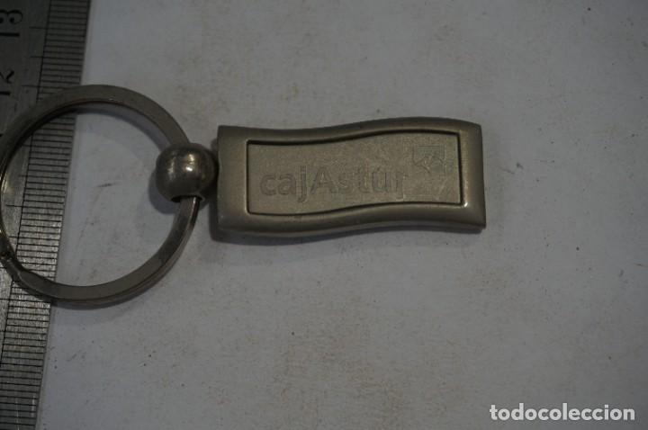 Coleccionismo de llaveros: C31/ LLAVERO - CAJASTUR - Foto 1