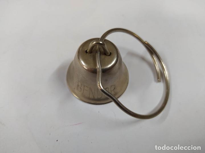Coleccionismo de llaveros: LLAVERO CAMPANILLA. CAR204 - Foto 2