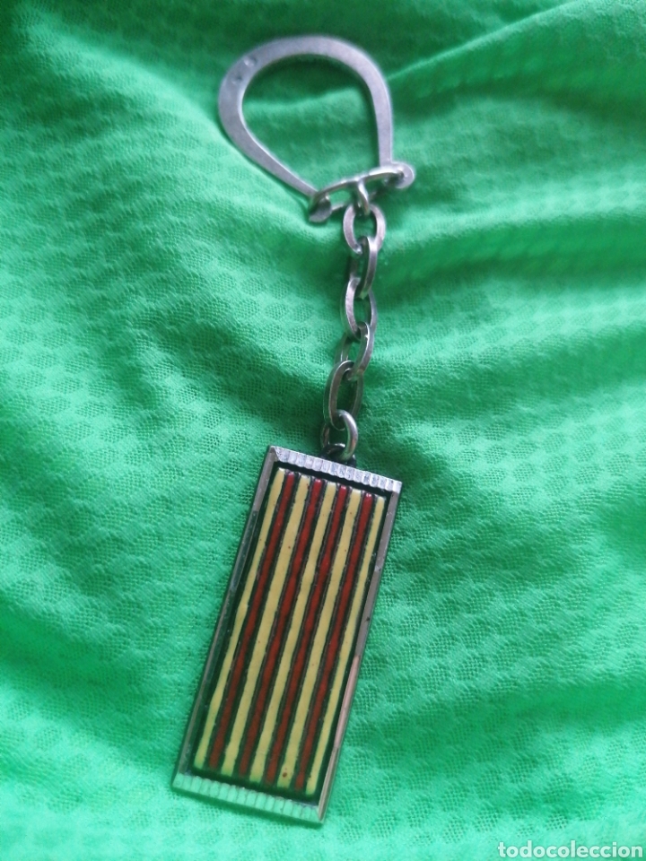 Collection of Keychains: Llavero de plata bandera de Catalu&ntilde;a llavero