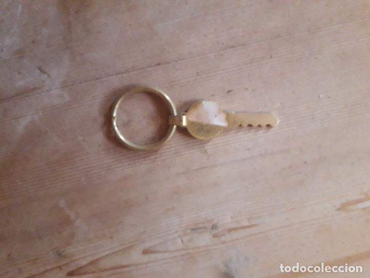 Coleccionismo de llaveros: llavero de llave. - Foto 2