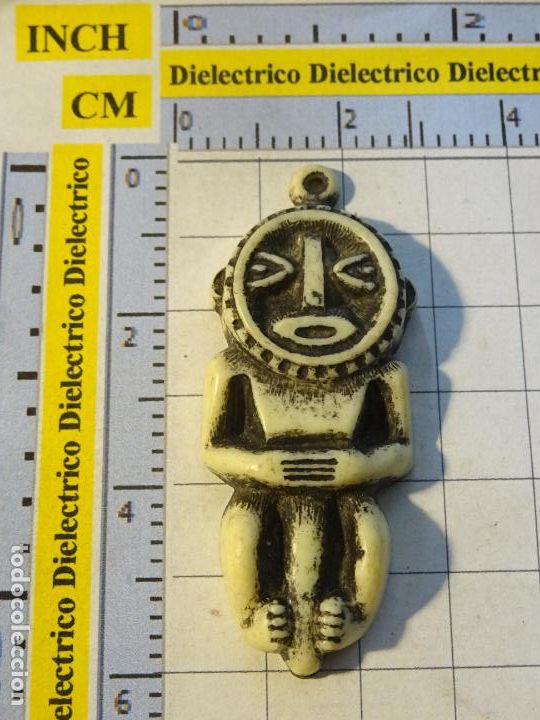 Coleccionismo de llaveros: LLAVERO DE FIGURITAS MINIATURAS. M&Aacute;SCARA TOTEM PERSONAJE TRIBAL TRIBU