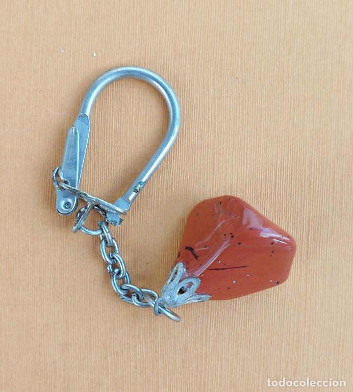 Coleccionismo de llaveros: LLAVEROS VARIOS - Antiguo llavero con piedra de Jaspe - A&ntilde;os 70 u 80