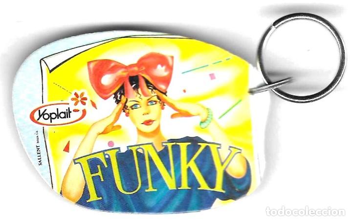 Coleccionismo de llaveros: Llavero Yoplait. Funky. madera. 18-517