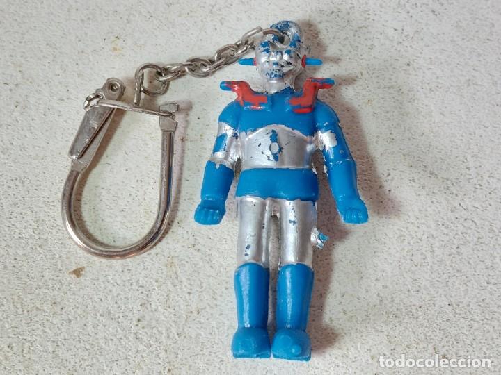 Coleccionismo de llaveros: ANTIGUO LLAVERO CON FIGURA DE PLASTICO DE MAZINGER Z A&Ntilde;OS 70