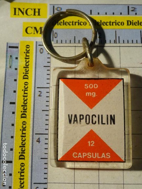 Sammlung von Schl&uuml;sselanh&auml;ngern: LLAVERO DE MEDICINAS MEDICAMENTOS VAPOCILIN