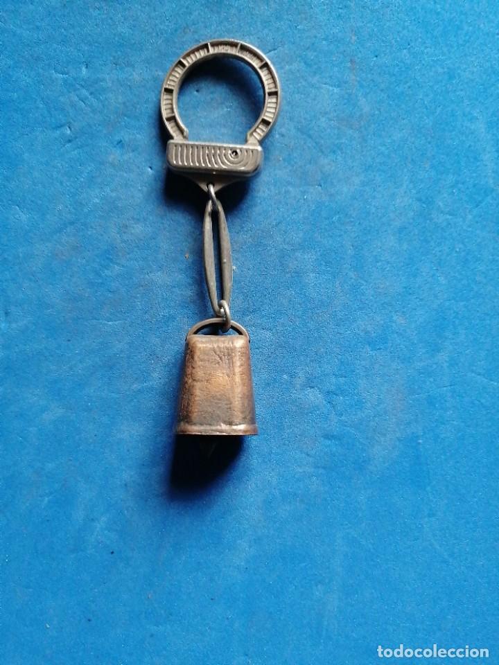Coleccionismo de llaveros: Llavero cencerro antiguo - Foto 1