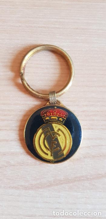 Coleccionismo de llaveros: Llavero del escudo del Real Madrid. F&uacute;tbol