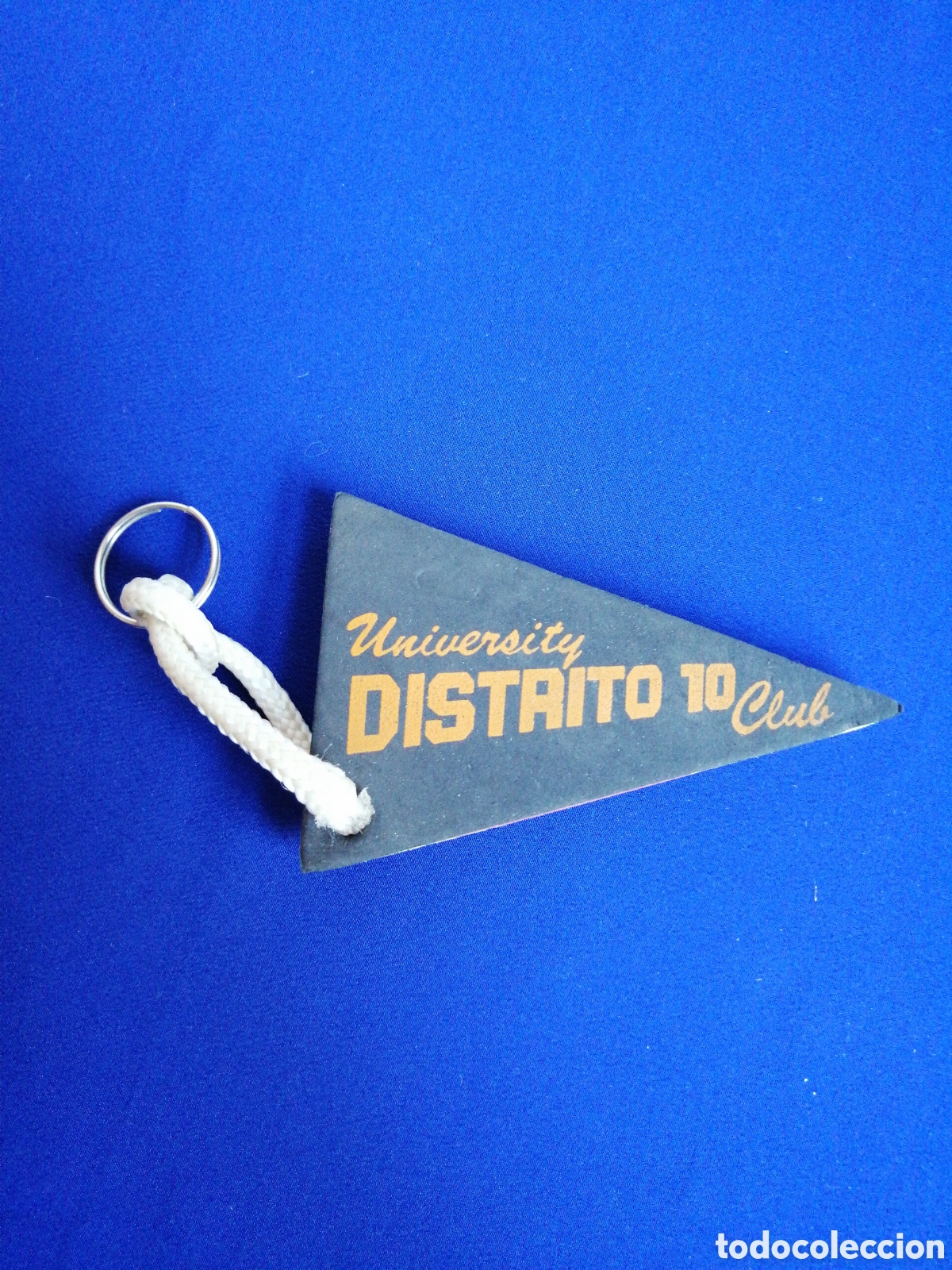 Collectionnisme de portes-cl&eacute;s: DISCOTECA DISTRITO 10 CLUB UNIVERSITY (DIF&Iacute;CIL DE ENCONTRAR) LLAVERO PUBLICIDAD
