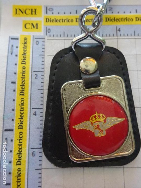 Sammlung von Schl&uuml;sselanh&auml;ngern: LLAVERO DEL REAL AEREO CLUB AEREOCLUB DE LE&Oacute;N