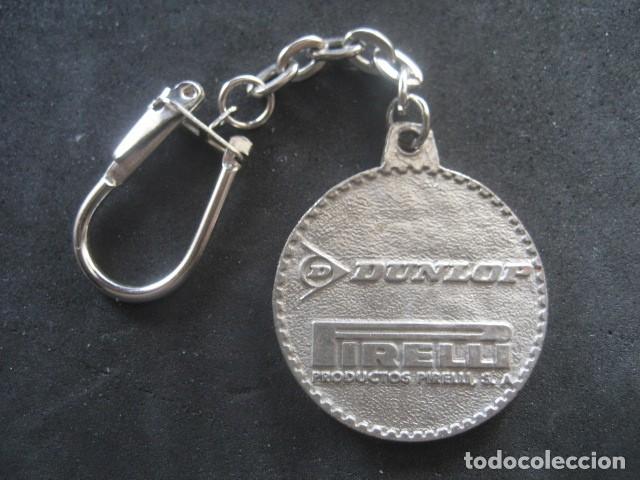 Coleccionismo de llaveros: LLAVERO NEUMATICOS PIRELLI - DUNLOP - Foto 1