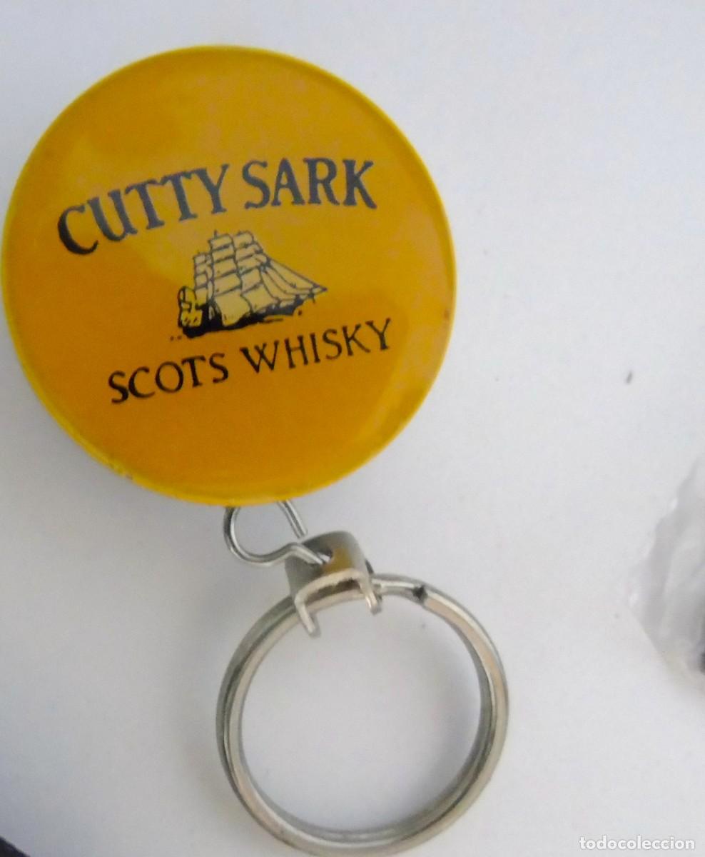 Coleccionismo de llaveros: CUTTY SARK ORIGINAL LLAVERO METAL A&Ntilde;OS 90