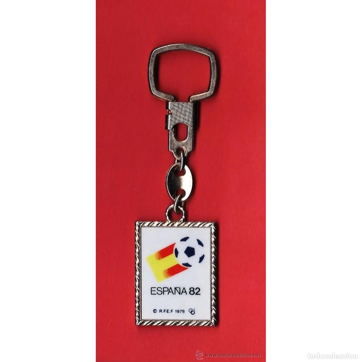 Coleccionismo de llaveros: llavero - deporte - futbol - mundial 82 espa&ntilde;a - pub. opticas salas - metal/plastico - a&ntilde;os 80 - tgn