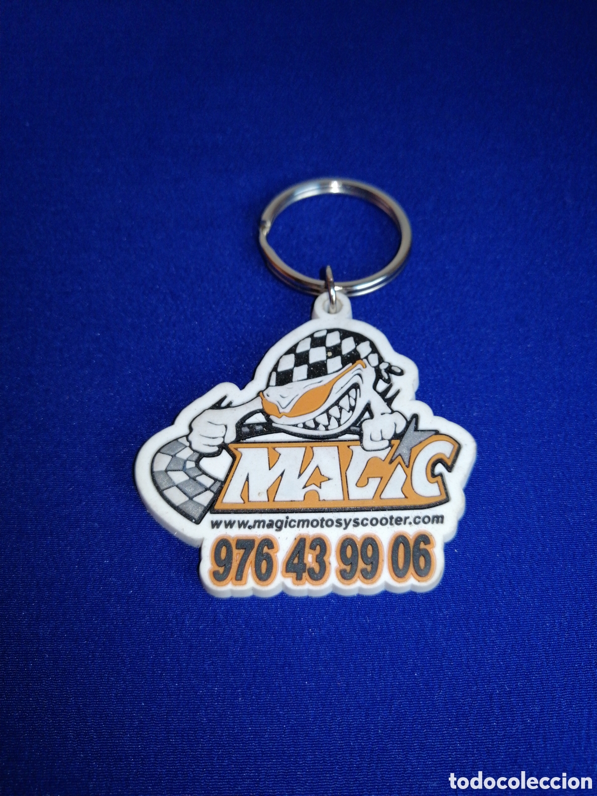 Collection of Keychains: MAGIC MOTOS Y SCOOTER LLAVERO PUBLICIDAD