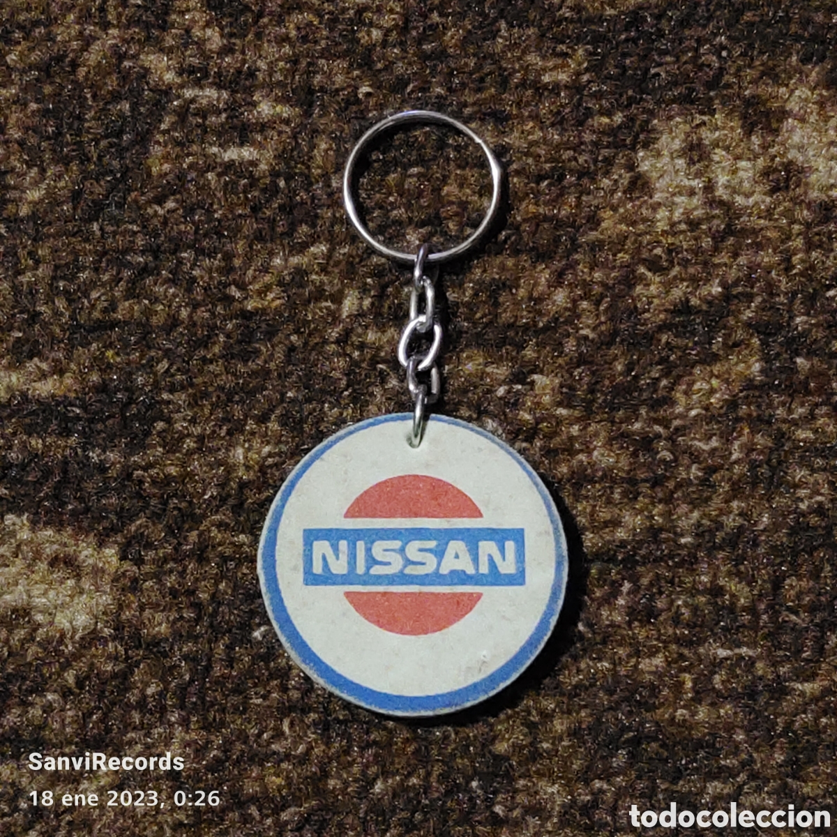 Coleccionismo de llaveros: LLAVERO NISSAN