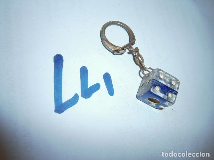 Collection of Keychains: ANTIGUO LLAVERO DADO - ENVIO GRATIS A ESPA&Ntilde;A