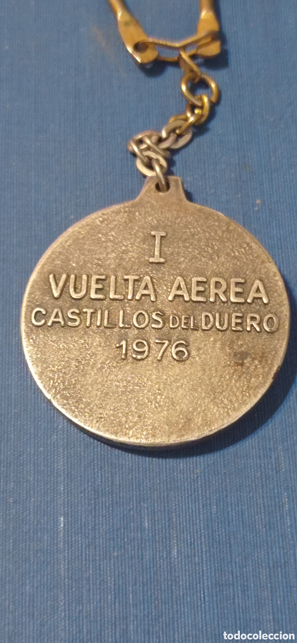 Coleccionismo de llaveros: LLAVERO I VUELTA AEREA 1976 - Foto 2