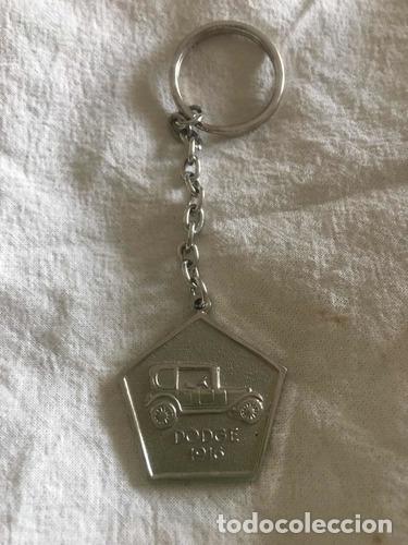 Coleccionismo de llaveros: llavero antiguo chrysler dodge metalico