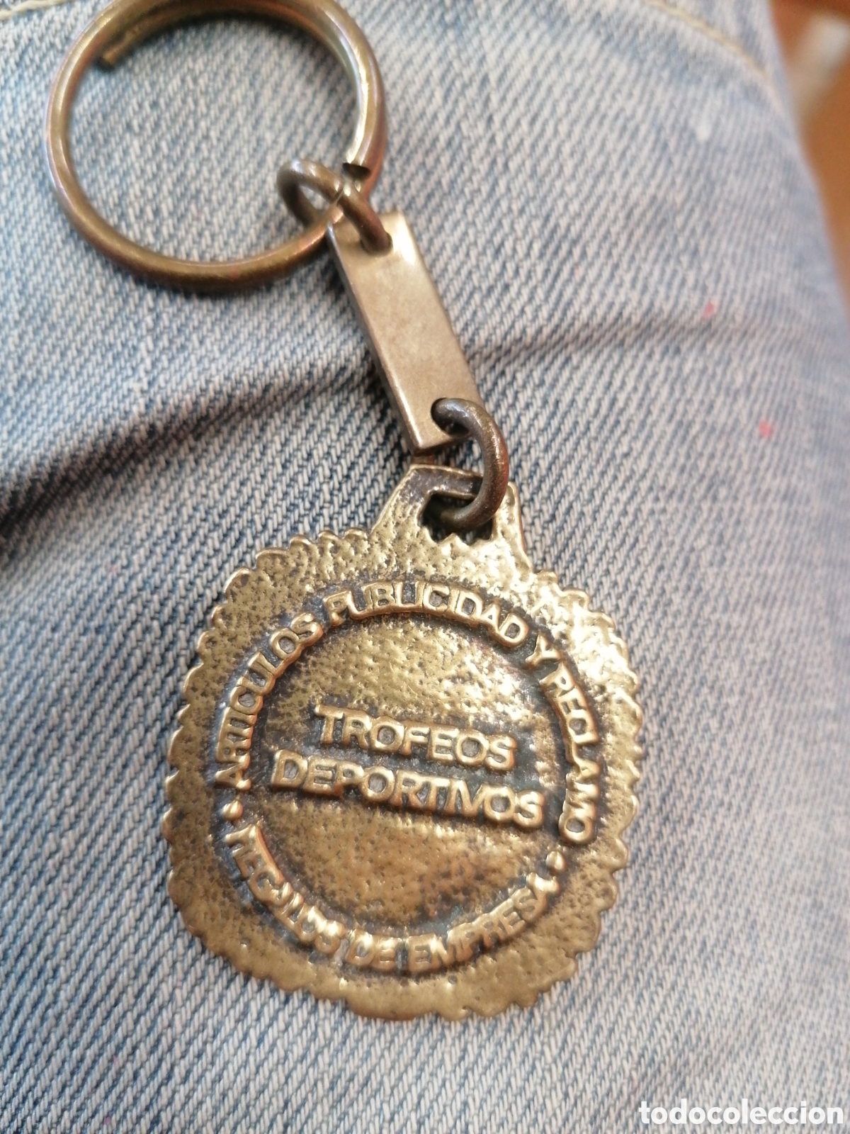 Coleccionismo de llaveros: Llavero publicitario mincar publicidad trofeos deportivos