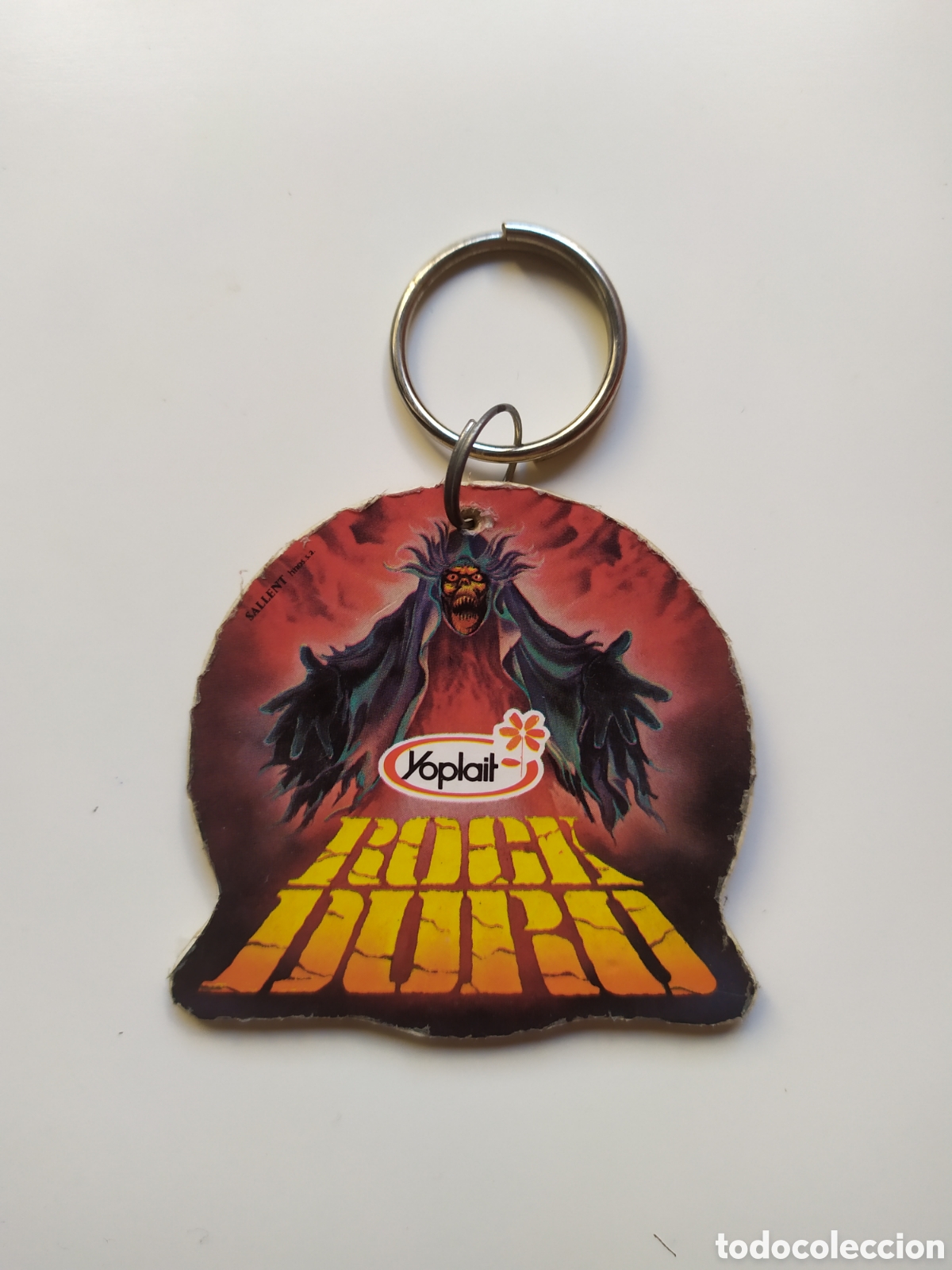 Coleccionismo de llaveros: Llavero promocional yoplait Rock duro madera