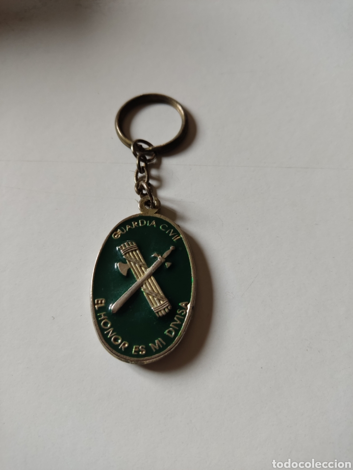 Coleccionismo de llaveros: Llavero virgen del Pilar, guardia civil el honor es mi divisa