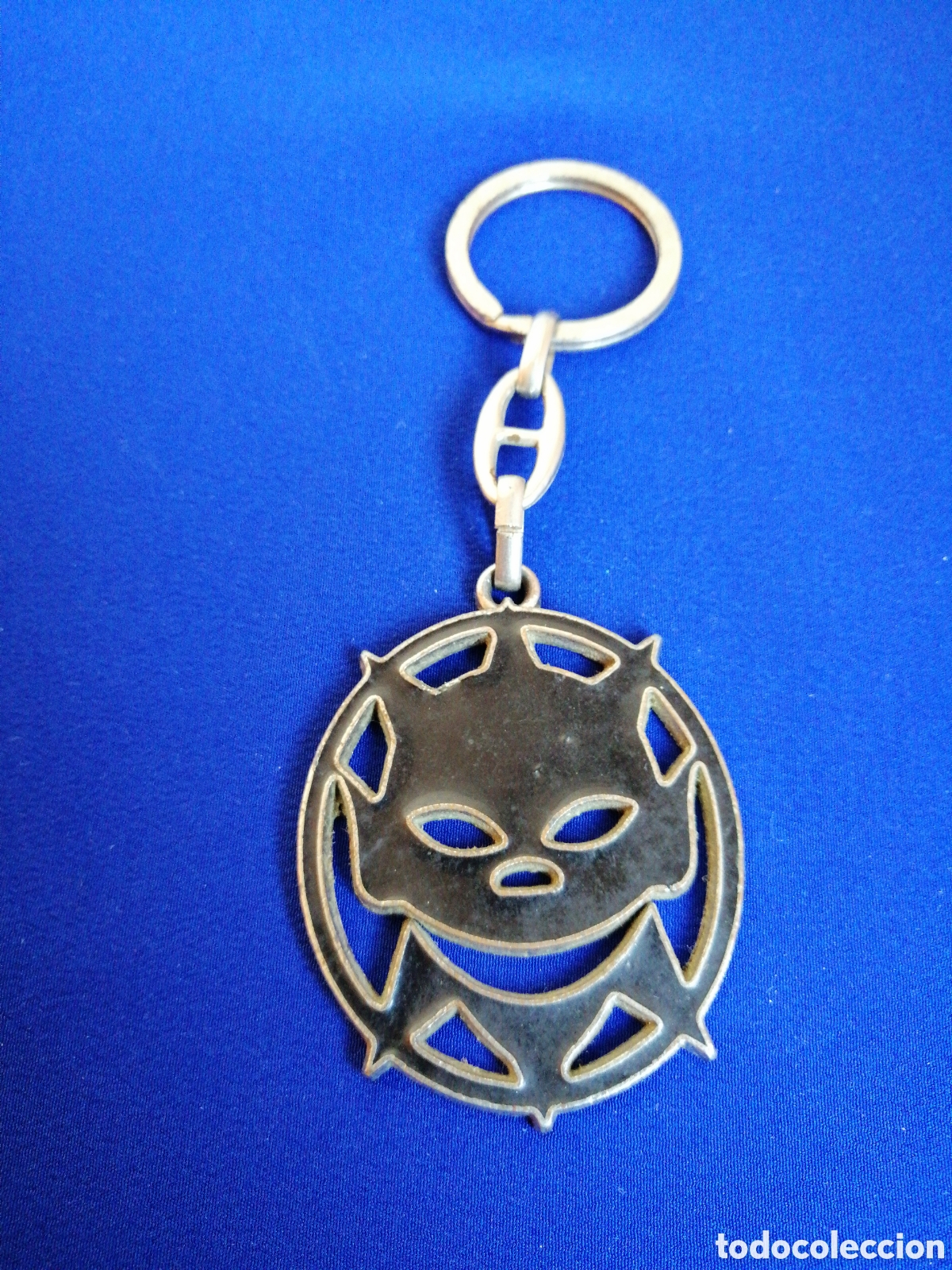 Collection of Keychains: DISCOTECA SKANDALO (CALLOSA DE SARRIA) ALICANTE LLAVERO Gran tama&ntilde;o