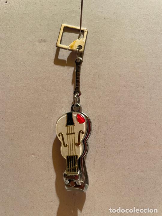 Coleccionismo de llaveros: LLAVERO VIOLIN CORTAU&Ntilde;AS