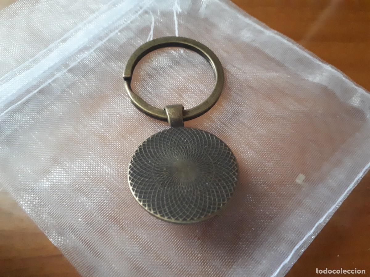 Coleccionismo de llaveros: LLAVERO MET&Aacute;LICO HADA. - Foto 2