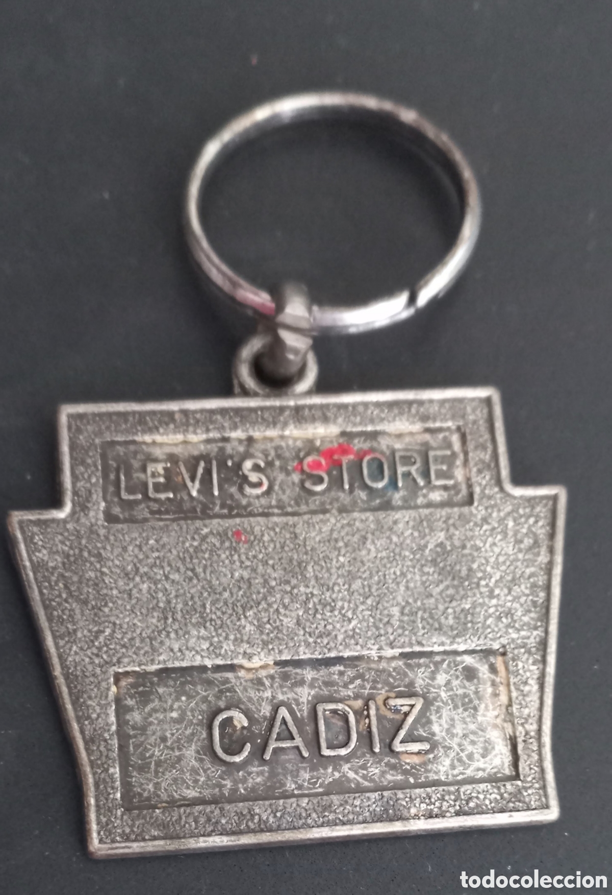 Coleccionismo de llaveros: LLAVERO LEVIS STORE C&Aacute;DIZ - Foto 2