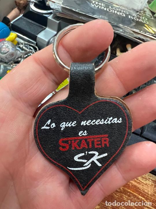 Collectionnisme de portes-cl&eacute;s: LLAVERO S&acute;KATER