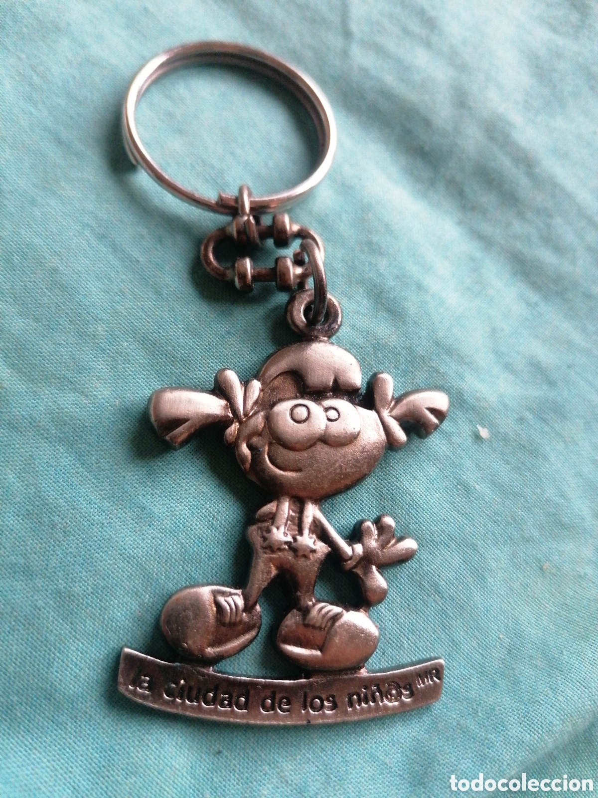 Collection of Keychains: Llavero la ciudad de los ni&ntilde;os