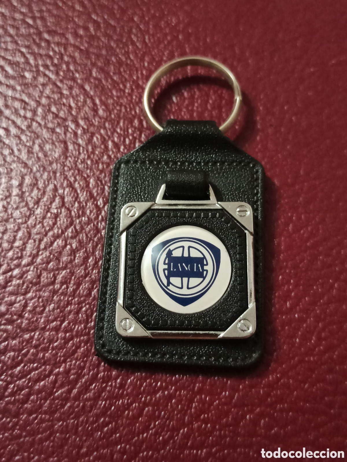 Coleccionismo de llaveros: Antiguo Llavero Lancia la dimensi&oacute;n en las fotos