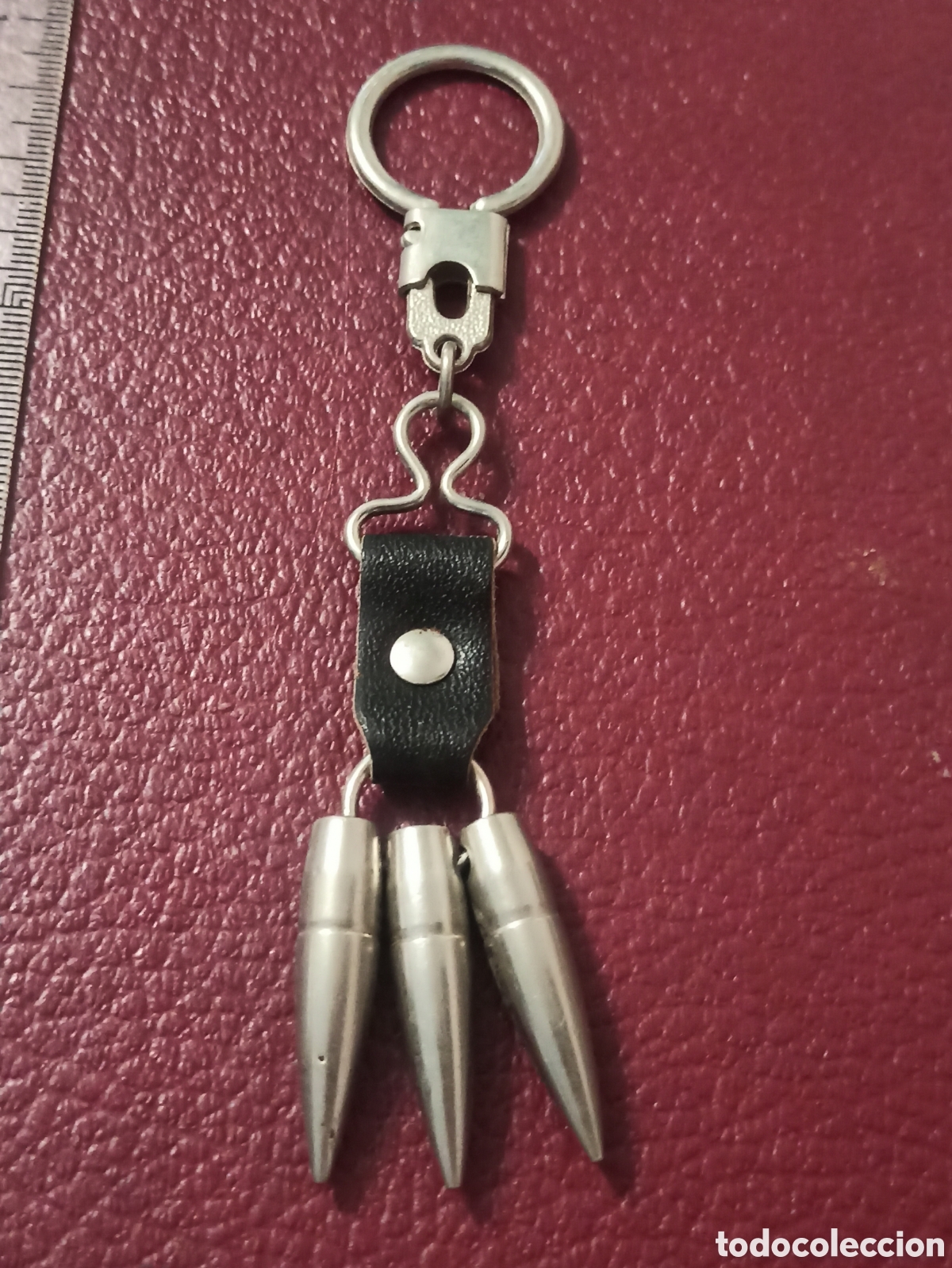 Coleccionismo de llaveros: Antiguo llavero 3 balas. La dimensi&oacute;n s&eacute; puede apreciar en las fotos