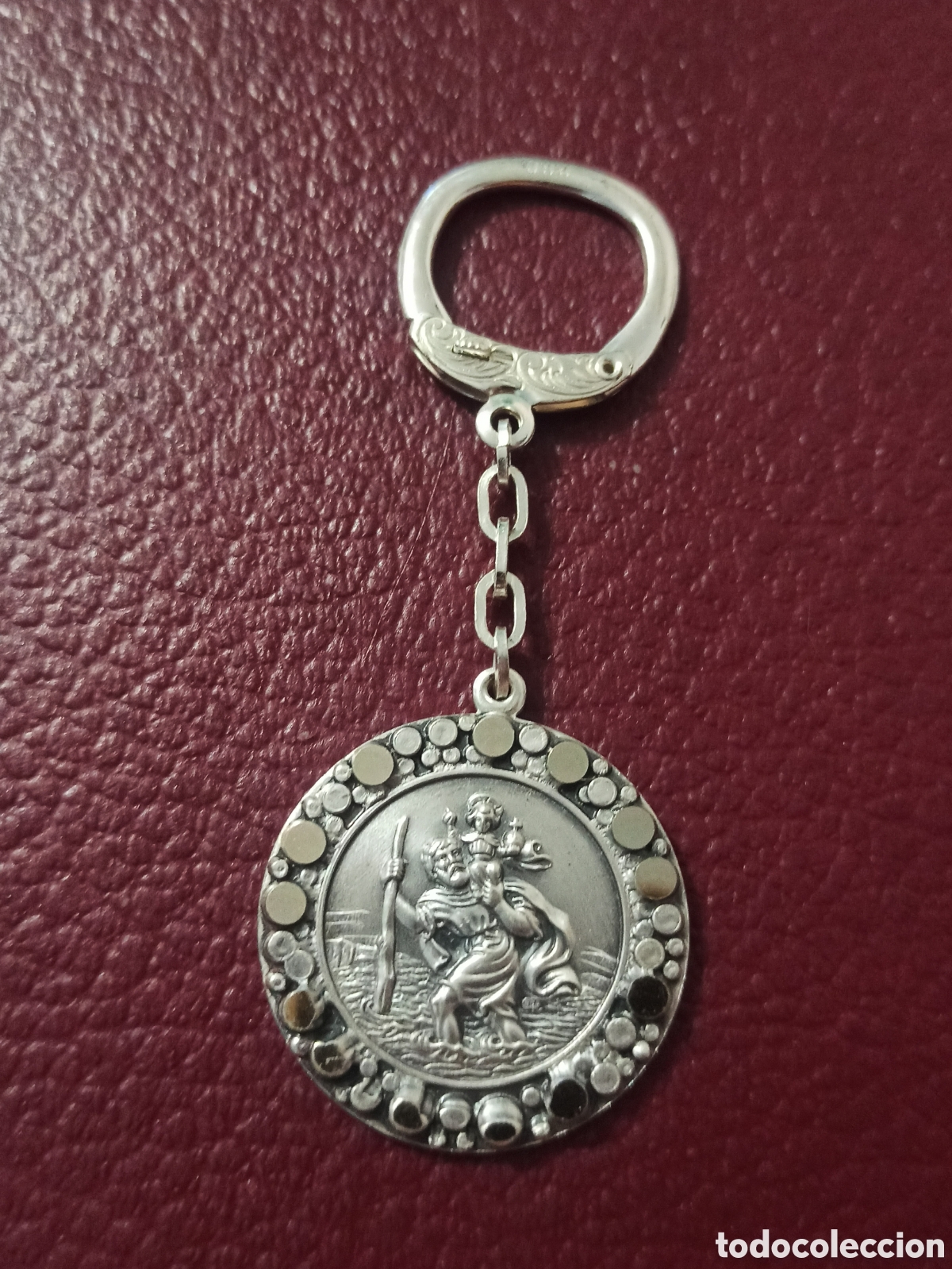 Coleccionismo de llaveros: Llavero met&aacute;lico muy buenas condiciones. La dimensi&oacute;n s&eacute; puede apreciar en las fotos