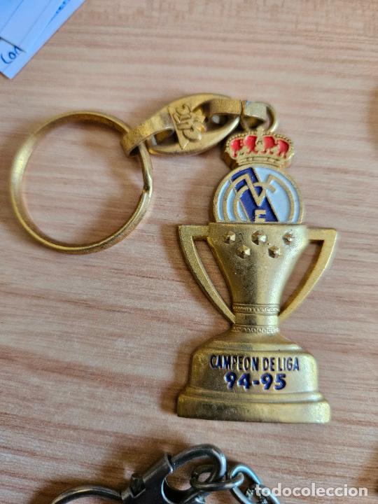 Collectionnisme de portes-cl&eacute;s: Llavero de f&uacute;tbol Real Madrid. Campe&oacute;n de Liga 1994-1995 (94-95)