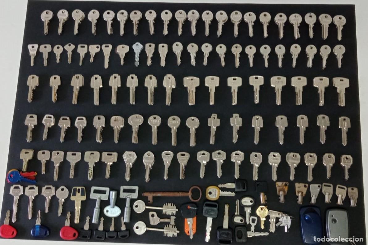 Coleccionismo de llaveros: LOTE DE 300 LLAVES, MY VARIADAS - Foto 1
