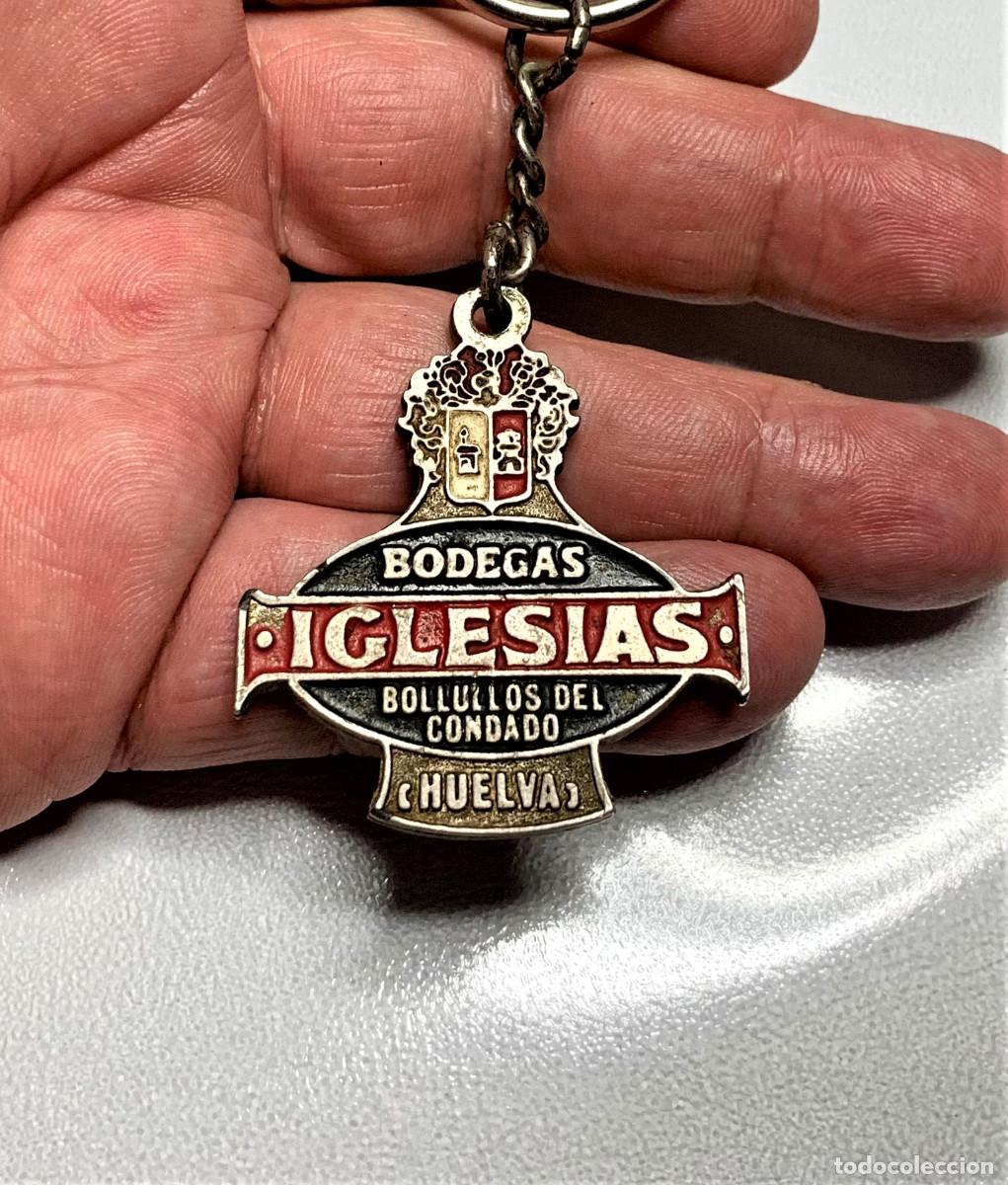 Collectionnisme de portes-cl&eacute;s: 1529.ANTIGUO LLAVERO BODEGAS IGLESIAS (BOLLULLOS DEL CONDADO) HUELVA