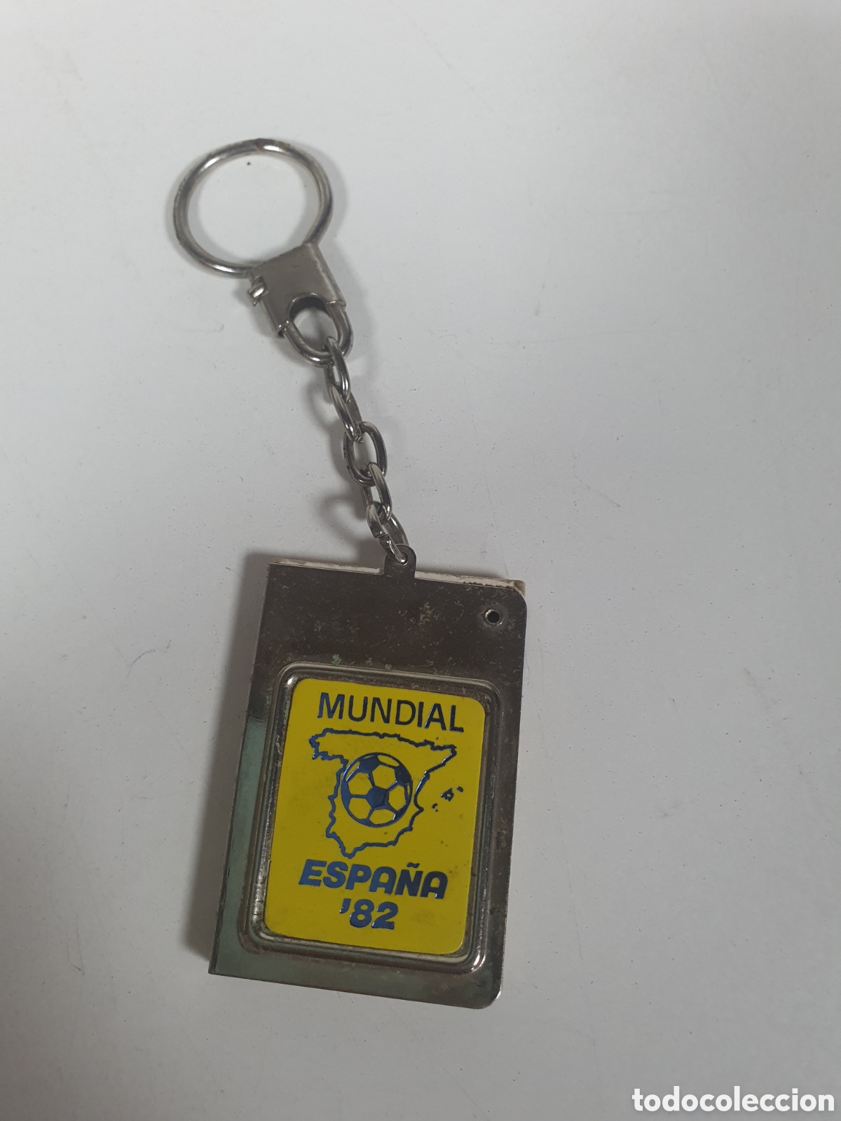 Coleccionismo de llaveros: Llavero agenda mundial espa&ntilde;a 1982
