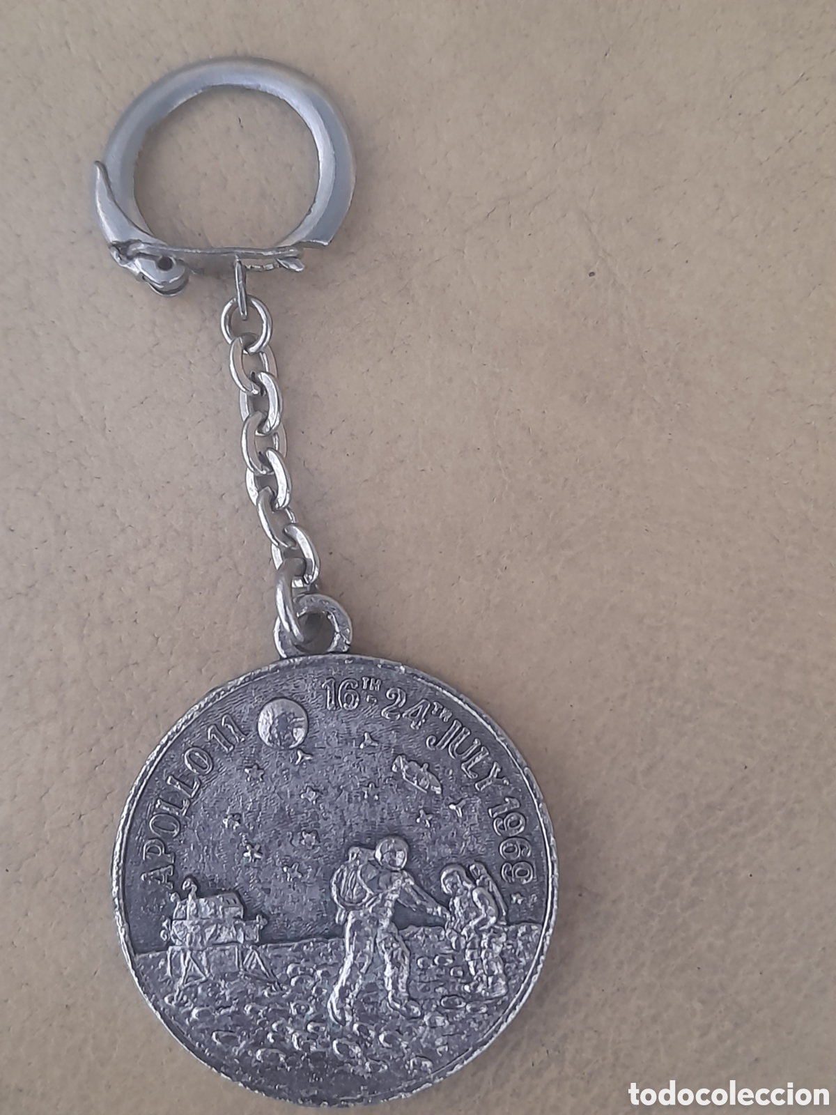 Coleccionismo de llaveros: Antiguo llavero del Apolo XI - Foto 2