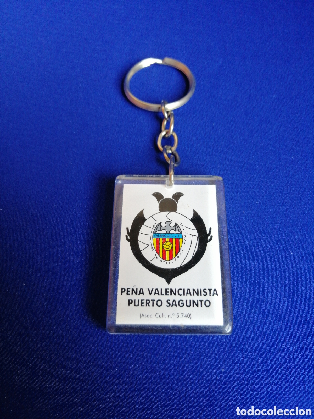 Collection of Keychains: PE&Ntilde;A VALENCIANISTA PUERTO DE SAGUNTO LLAVERO